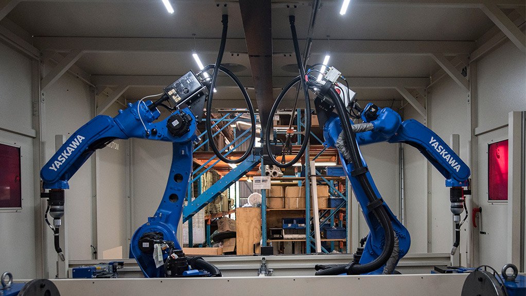 The new Yaskawa robot at the Brink Towing Systems SA factory