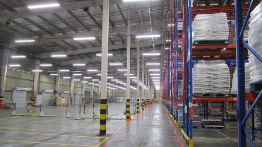 ENERGY LIGHT 
Magnet’s locally-manufactured MARS LED lighting system, which ensures maximum energy savings, was installed at the new Boxer Superstores distribution centre in East London 