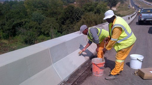 BRIDGE RESORATION
a.b.e. Construction Chemicals is involved in the restoration of bridges on the N17 and N14
