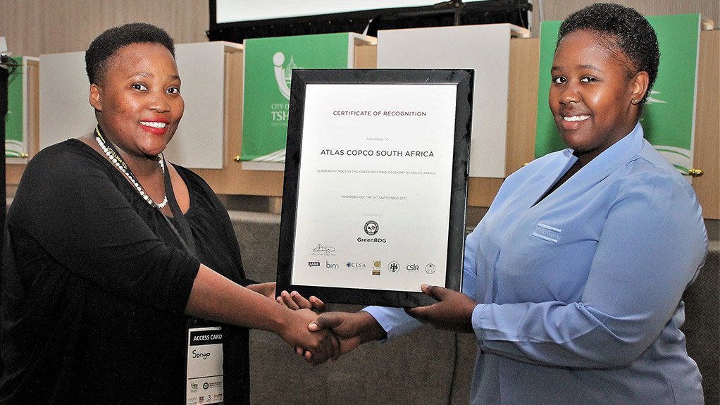 Atlas Copco Industrial South Africa receives outstanding award for its Leadership Role in the Green Building Economy
