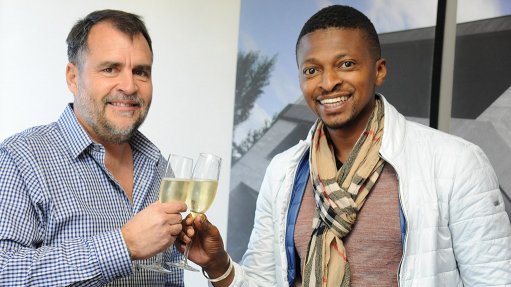 Atterbury CEO Louis van der Watt and entrepreneur Tebogo Mogashoa 