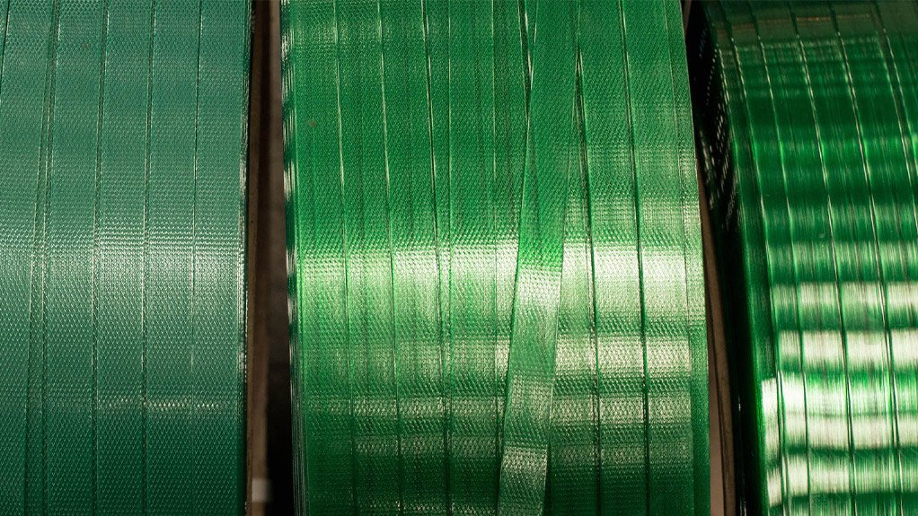 THAT’S A STRAP!
Green strapping is increasing the amount of polyethylene terephthalate that can be recycled 
