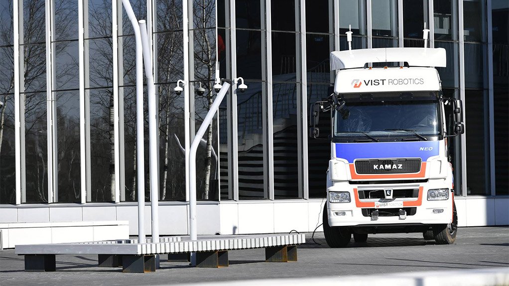 Robot Kamaz is opening its computer vision eyes