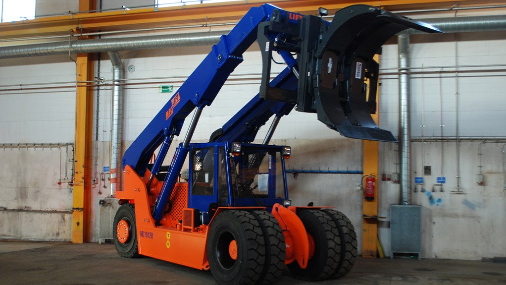 MULTIPURPOSE FORKLIFT TRUCK
The Meclift ML1812R increases efficiency and safety during paper and timber handling
