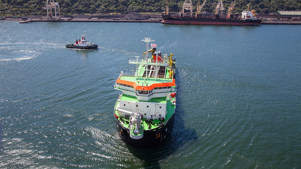 ILEMBE
The Dredging School is a result of the supplier development plan related to the acquisition of the new 5500 m3 Trailing Suction Hopper Dredger, Ilembe, for TNPA
