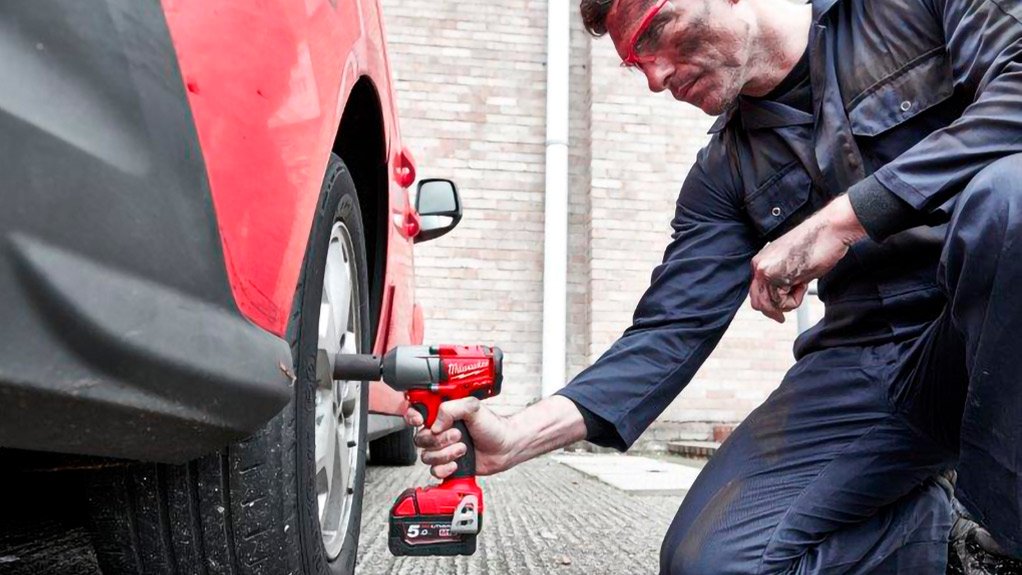 Tyremart boosts turnaround time thanks to Milwaukee torque wrenches