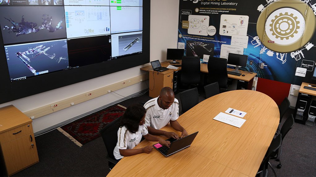 WITS DIGIMINE CONTROL ROOM DigiMine is equipped with digital systems that allow for hands-on research into ‘the mine of the future’
