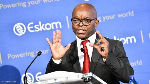  Eskom CEO tries to allay fears of job losses in internal staff memo