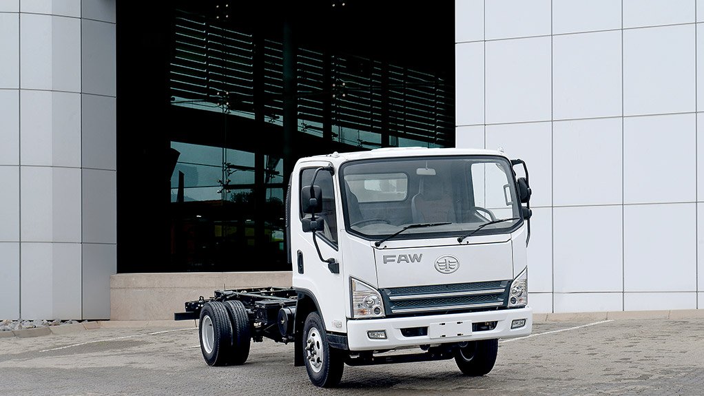 The FAW 6.130 FL medium-duty truck