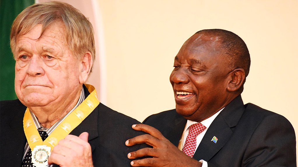 President Cyril Ramaphosa bestows the Order of Baobab in Silver to William Smith