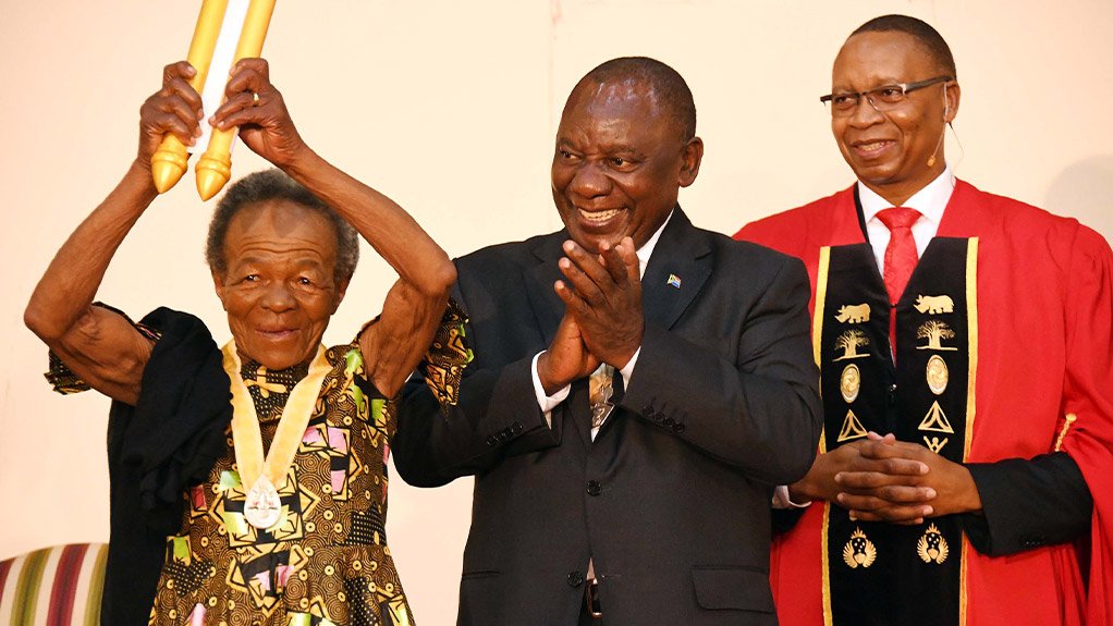 President Cyril Ramaphosa bestows the Order of Ikhamanga in Silver to Mary Twala Mhlongo