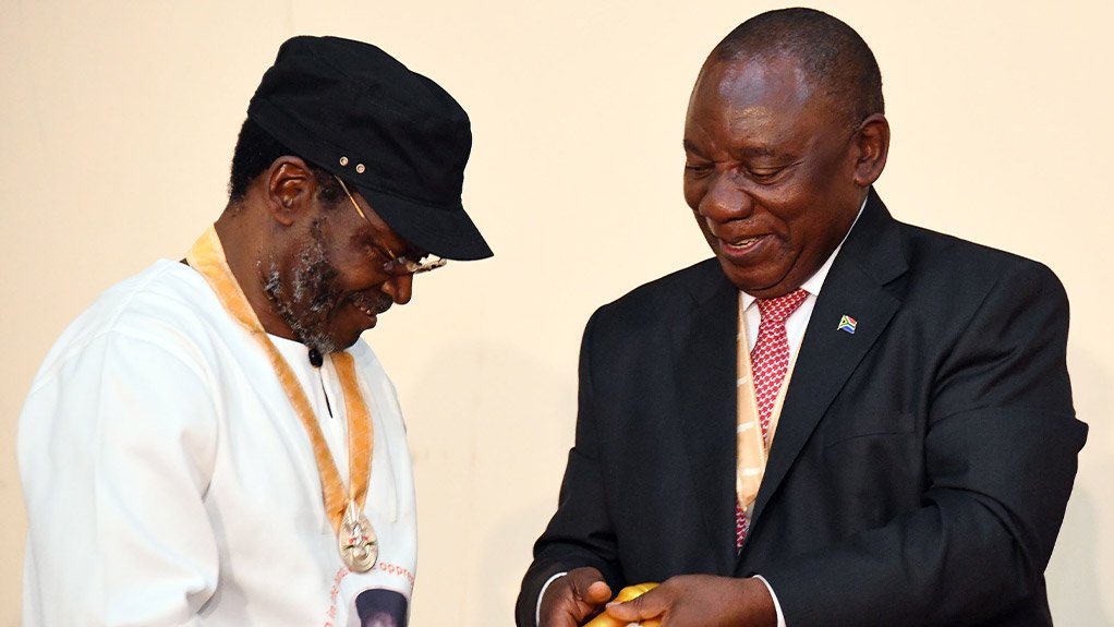 President Cyril Ramaphosa bestows the Order of Ikhamanga in Silver to Mathatha Tsedu