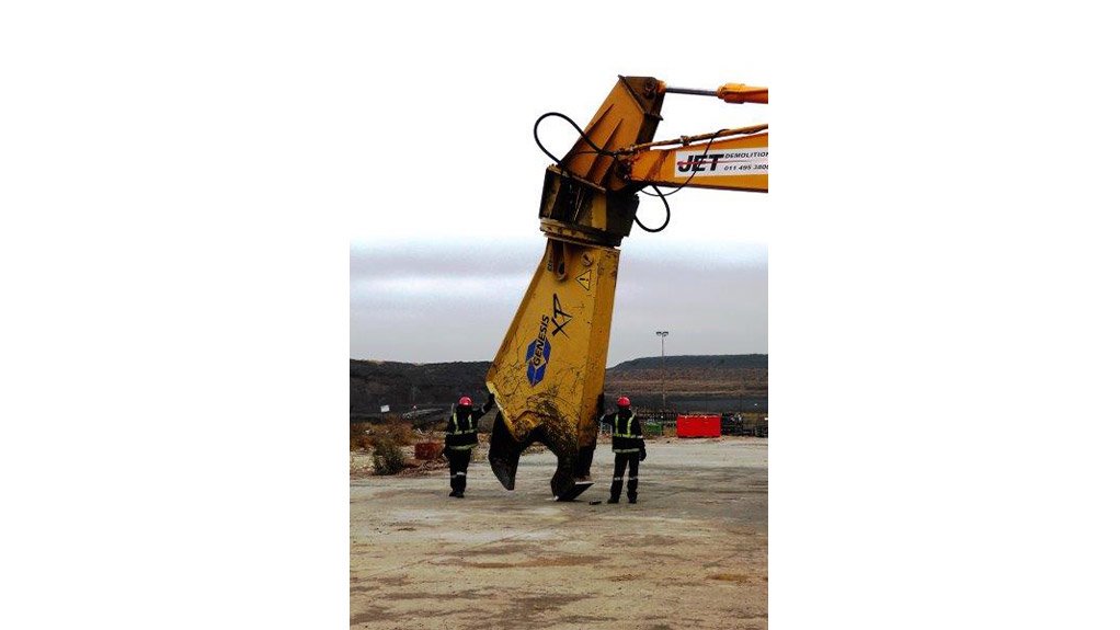 Jet Demolition pioneers cold-cutting technology for petrochemical demolition