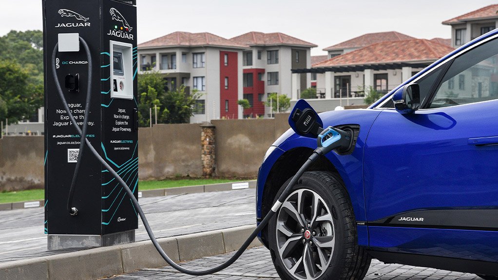 BloombergNEF expects 57% of car sales in 2040 to be electric