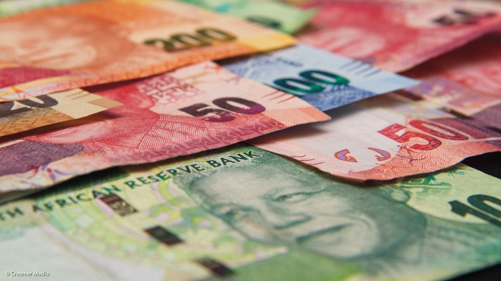 Rand continues to tumble on central bank worries