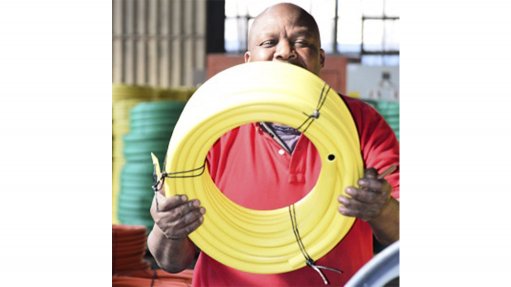 Hose company supplies sector amid challenges