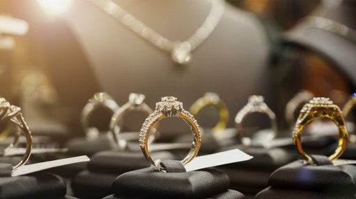 Demand for gold jewellery up in SA, but imports favoured