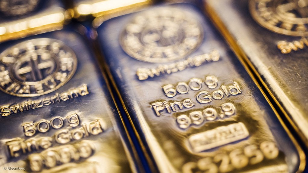 Gold spikes to more than 5-year high as Fed signals ready to cut