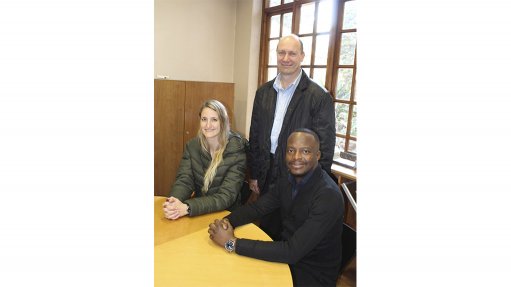 NEW ON BOARD
Newly elected chairperson, Nicolette Skjoldhammer with CEO Paolo Trinchero and board member Tebogo Raaleka