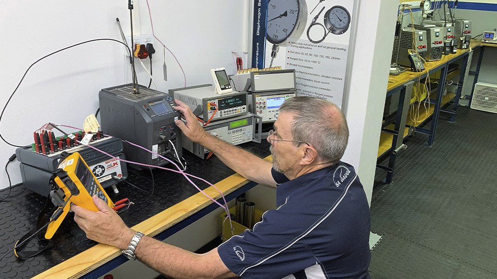 MERCURY RISING

SA Gauge’s new temperature laboratory has met the management and technical requirements of ISO/IEC 17025 and is technically competent to produce valid calibration results