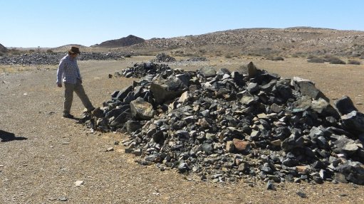 A SAMPLE OF WHAT’S TO COME
Stockpile samples at the Haib copper project in Namibia are being put to the test

