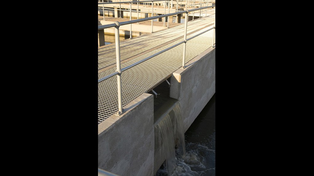 Mentis Grating And Handrailing Beat Corrosion In Wastewater Industry