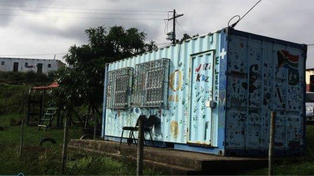 Prowalco Tatsuno makes major computer donation to Endleleni