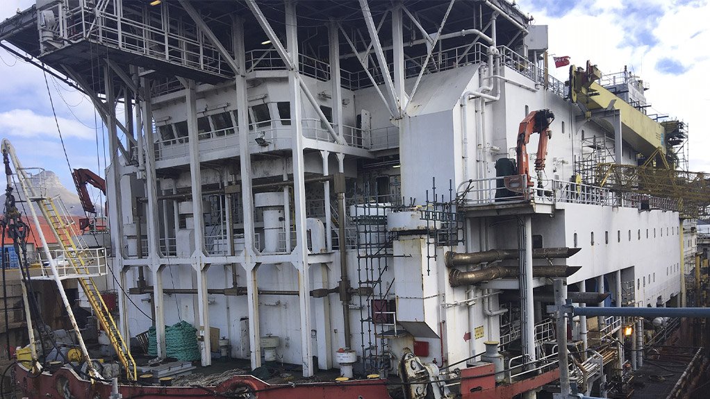 Pipelay and accommodation vessel docks in CT for refurbs