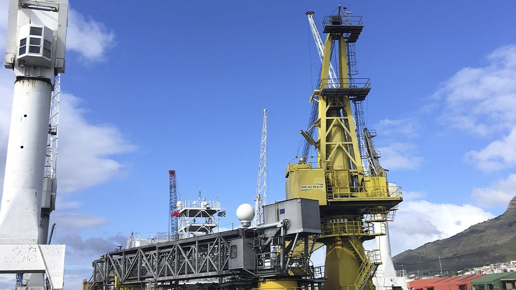 Pipelay and accommodation vessel docks in CT for refurbs
