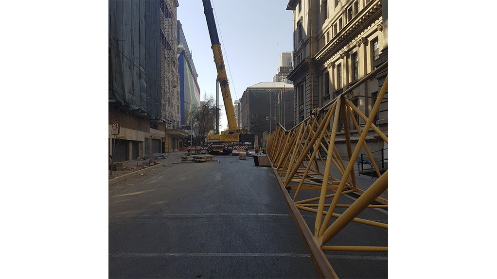 Safety During Tower Crane Erection Critical