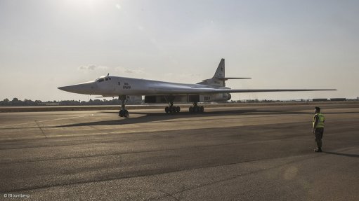 Russian bombers land in South Africa