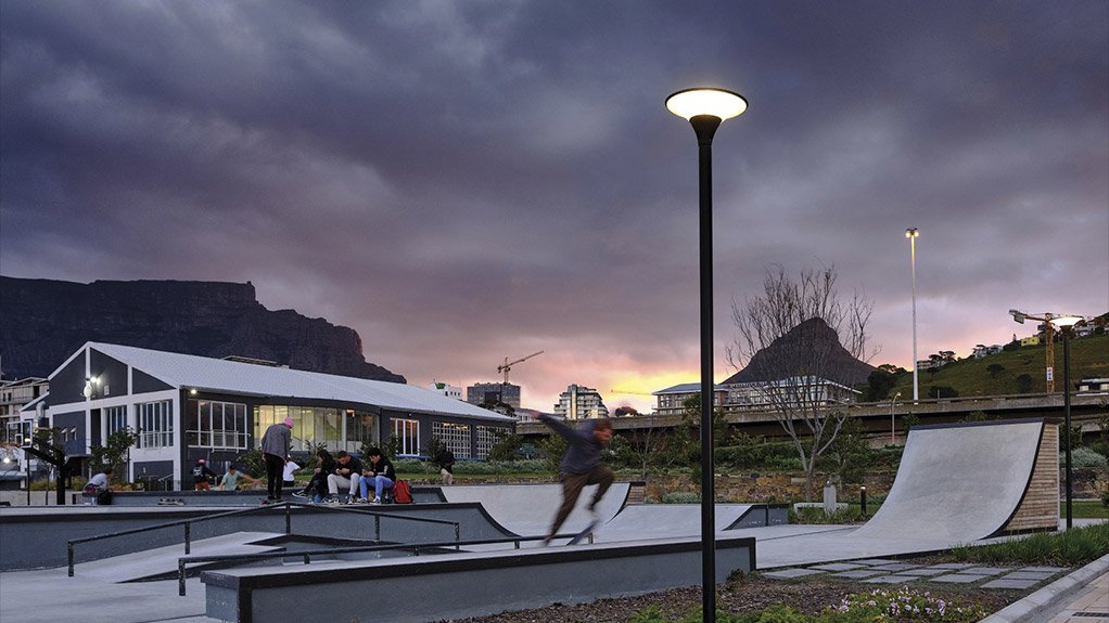 BEKA Schréder is proud to have supplied the decorative LED lighting solution for Battery Park at the V&A Waterfront in Cape Town, South Africa.