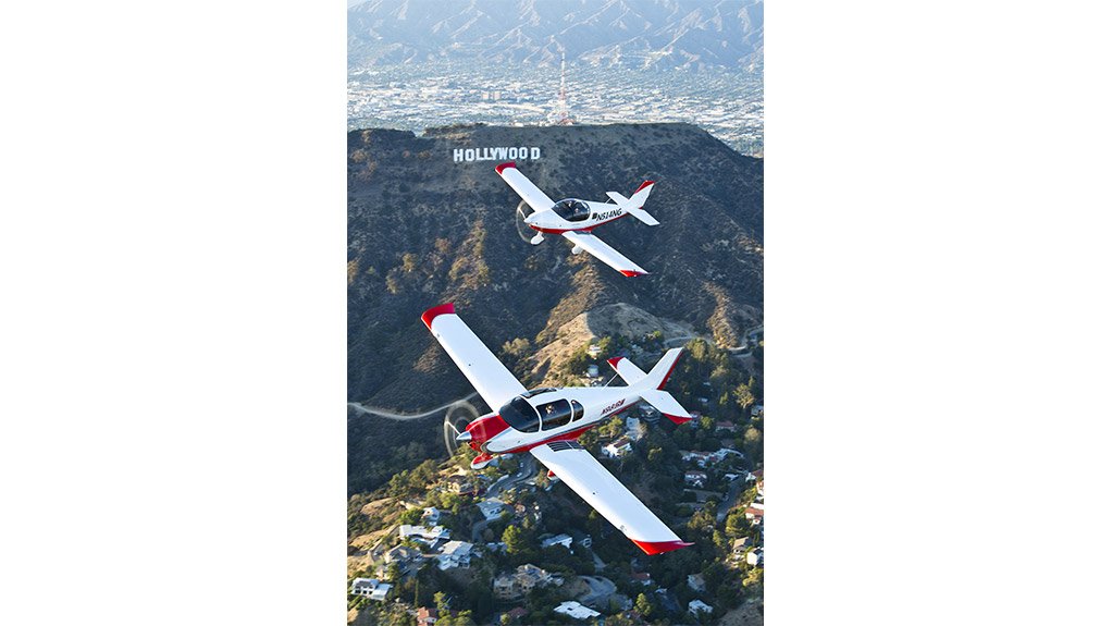 EXPORT SUCCESS American-registered Sling aircraft (a Sling 4 in the foreground, a Sling 2 behind) overfly Hollywood, in Los Angeles, California