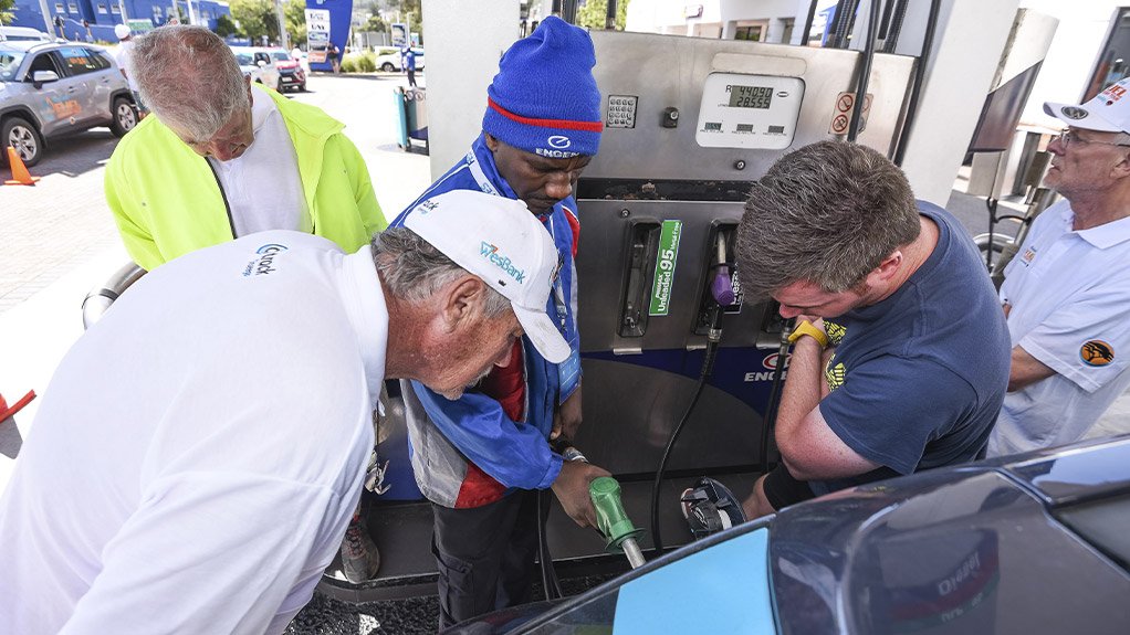 Renault Edges Out Suzuki In Titanic Fuel Economy Battle