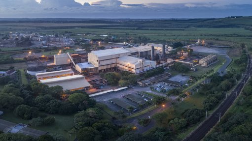 FELIXTON MILL
The initial assets of Tongaat Hulett’s transformative milling, refining and sugar marketing business have an installed capacity to produce more than one-million tons of sugar a year
