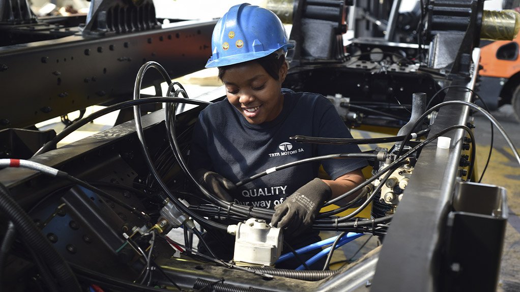 Tata Motors Enriches Lives Of Youth With Intensive Skills Training Programme