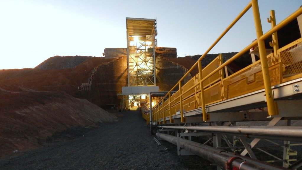 Kinross Gold profit beats on higher gold prices, output