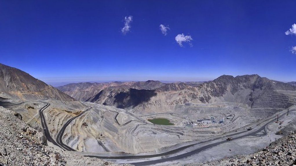 Anglo American reduces operations at Los Bronces copper mine in Chile