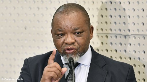 Mantashe finds coal mines in various states of readiness to deal with Covid-19