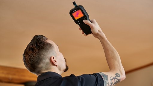 Thermal imaging for in-depth building inspection