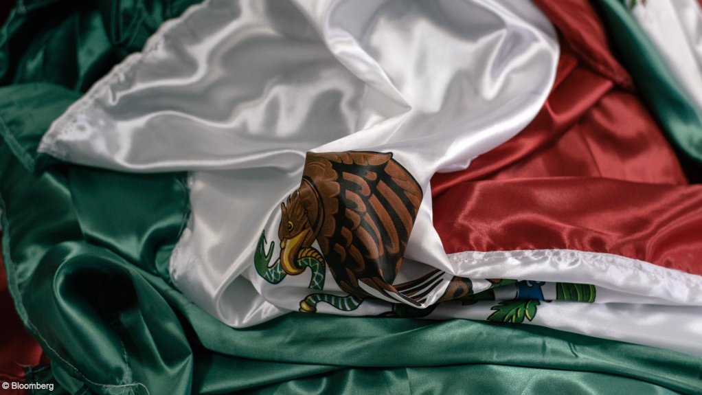 Mexico orders mining suspension until April 30