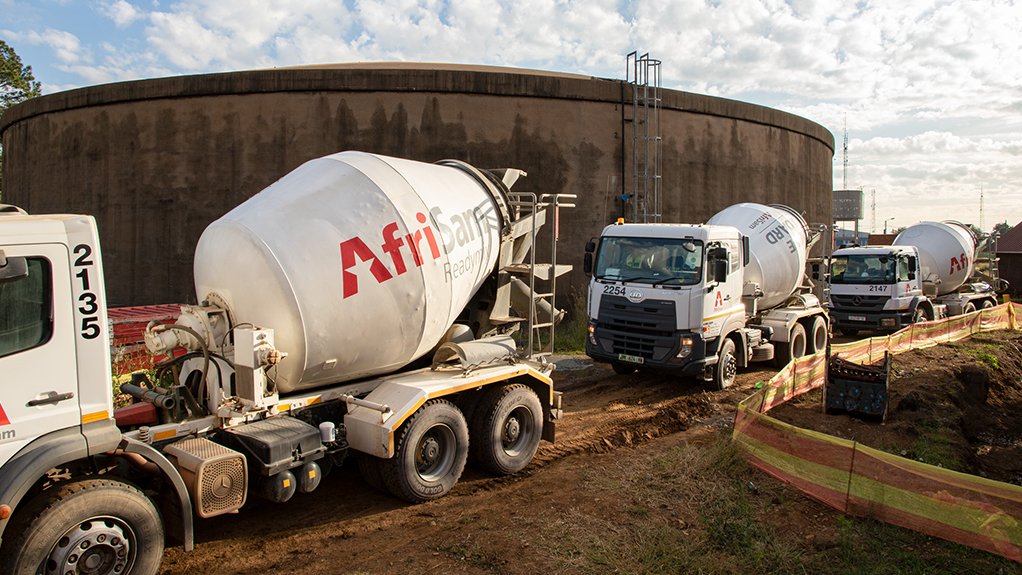 The project necessitated a continuous supply of readymix concrete and AfriSam allocated between 7 and 12 trucks for each pour