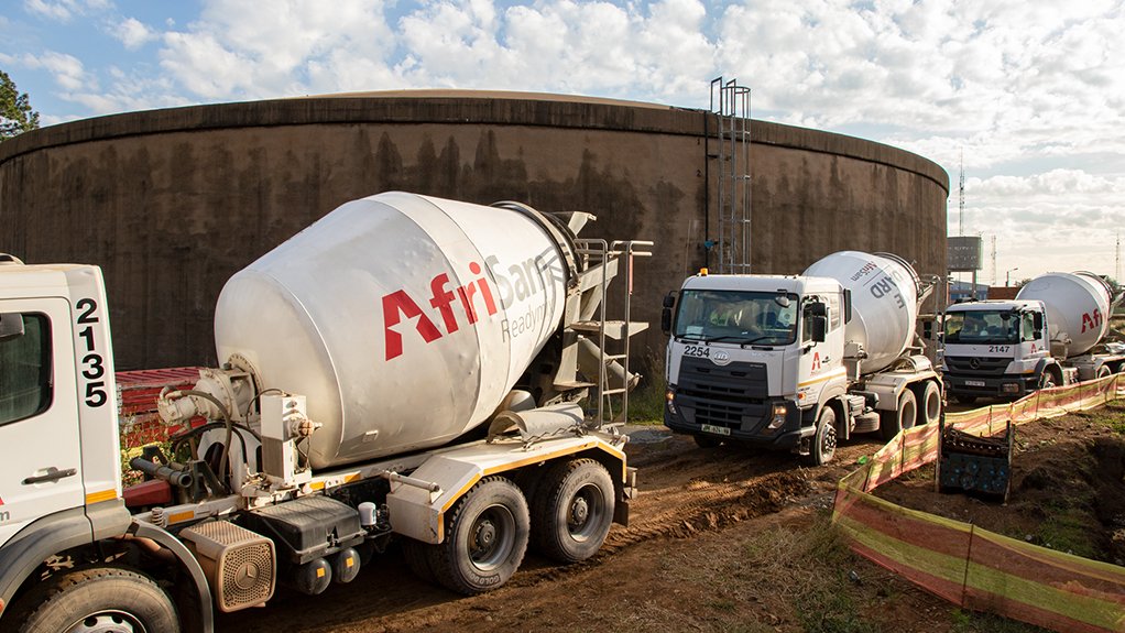 The project necessitated a continuous supply of readymix concrete and AfriSam allocated between 7 and 12 trucks for each pour.