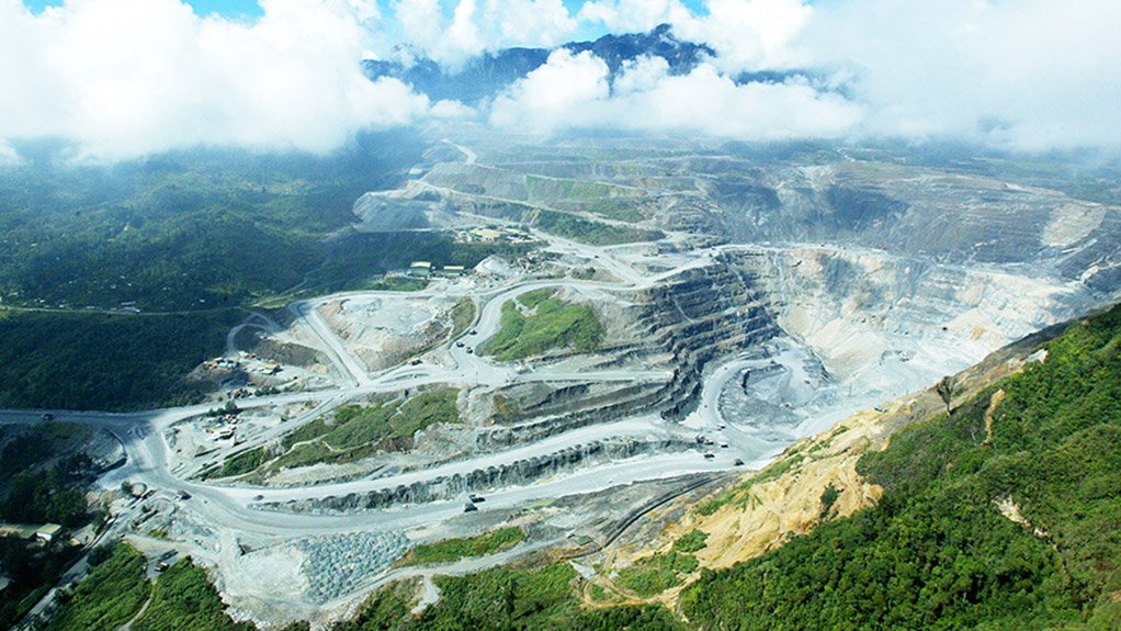 Papua New Guinea to take control of Barrick Gold mine