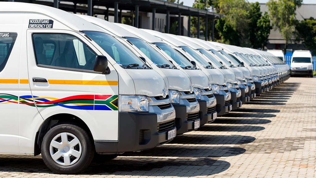 Despite drop in revenue, fuel price could save taxi industry 