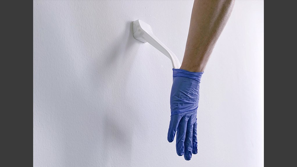 3D printed glove remover improves hygiene in hospitals