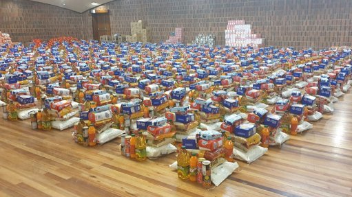 Glencore Coal donating food to Mpumalanga communities 