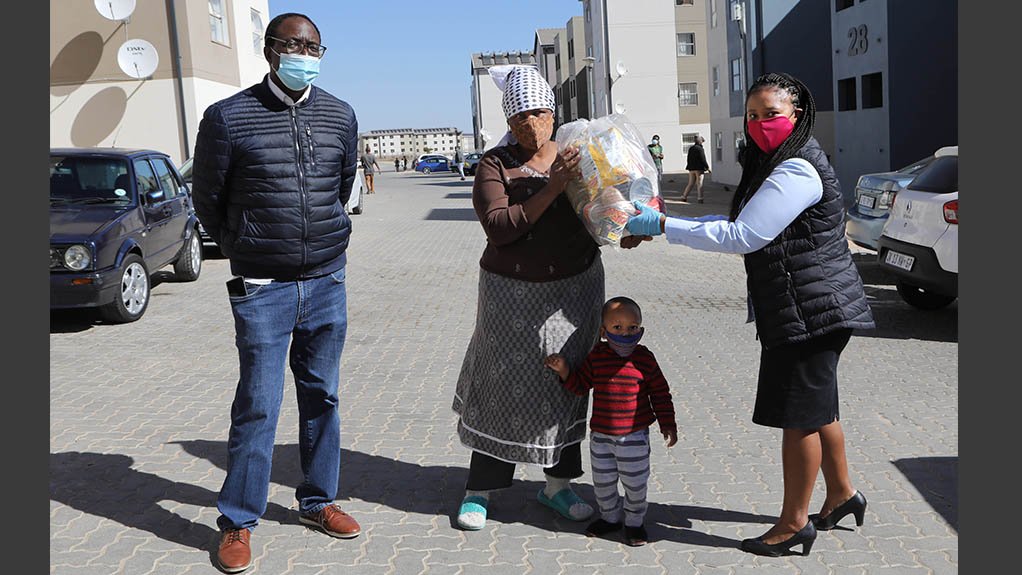 Engen retailers support over 6 000 Diepsloot families with food hampers
