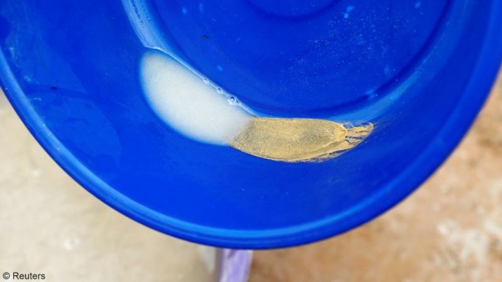 Congo's gold being smuggled out by the tonne, UN report finds