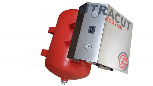 BOOSTING CAPABILITY 
The NitraCut booster will enable higher pressures and therefore enable the cutting of thicker steel 